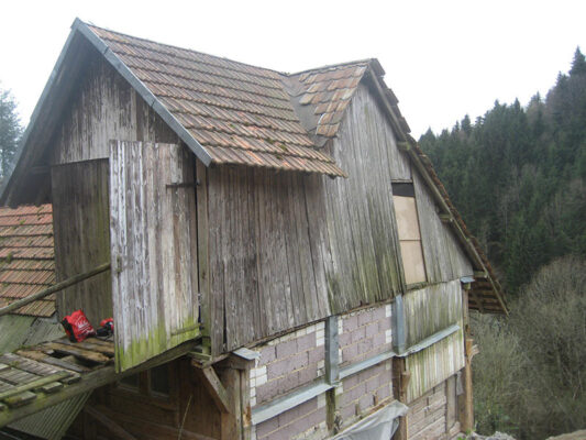 Wiederaufbau Rothenbauernhof in Stegen – Attental