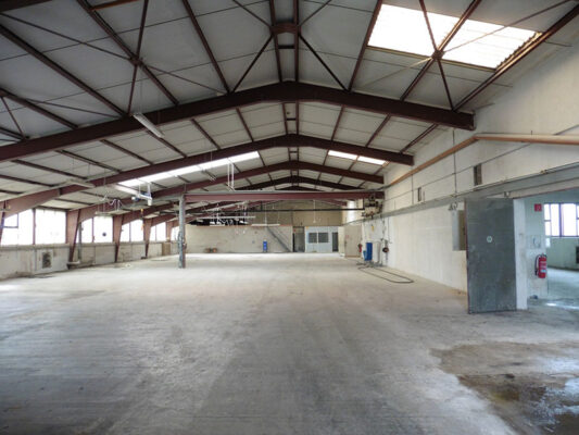 Umbau und Erweiterung einer Produktionshalle in Umkirch