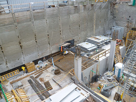 Neubau Geschäftshaus Kaiser - Joseph - Straße 192 in Freiburg