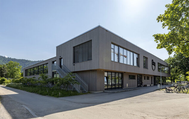 Dreifeldsporthalle für die FT 1844 Freiburg