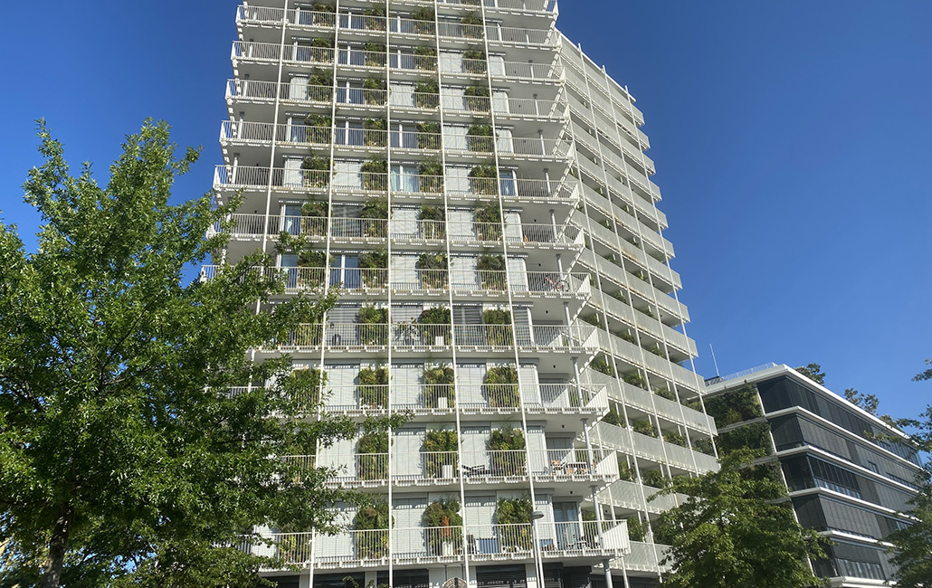 Fassadenbegrünung Smart Green Tower in Freiburg