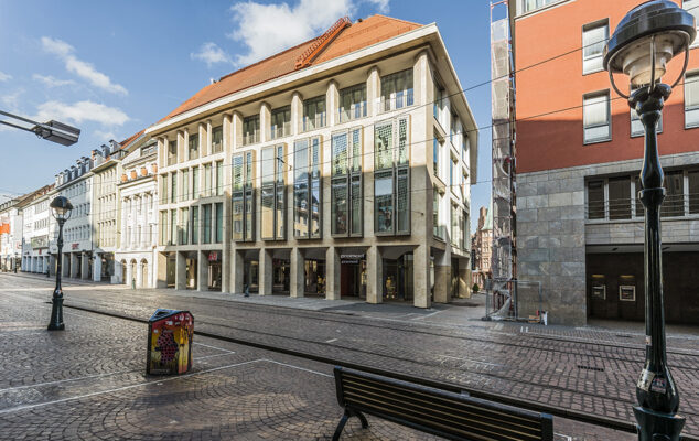 Neubau Geschäftshaus Kaiser - Joseph - Straße 192 in Freiburg