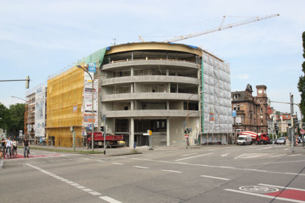 Umbau und Aufstockung Angell Akademie Freiburg