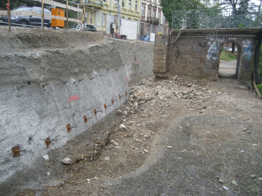 Erneuerung Widerlager Süd des Mariensteges in Freiburg