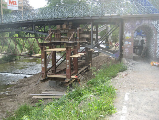 Erneuerung Widerlager Süd des Mariensteges in Freiburg