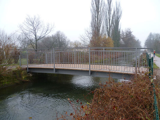 Fuß- und Radwegbrücke über den Mühlbach in Emmendingen