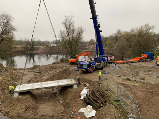 Brücke über den Klemmbach in Neuenburg am Rhein